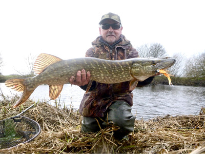 Turrall Top Tips _ Somerset Levels Pike Fly Fishing - VIDEO